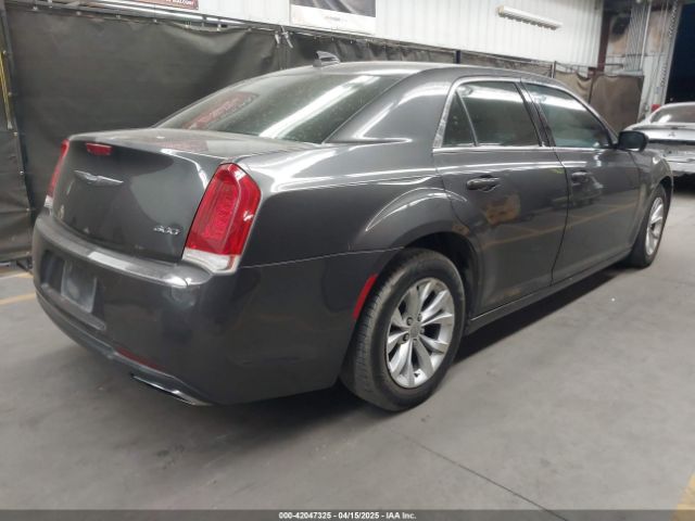 2C3CCAAG8GH235536 Chrysler 300 Limited