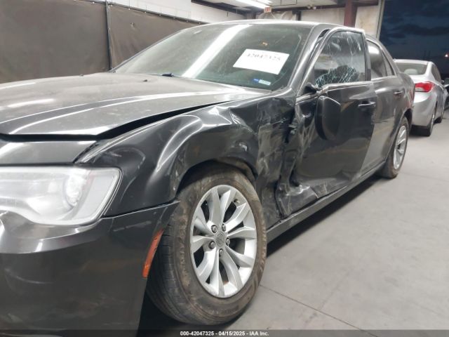 2C3CCAAG8GH235536 Chrysler 300 Limited