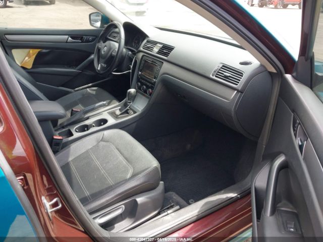 1VWBN7A32EC043821 Volkswagen Passat 2.0l Tdi Se