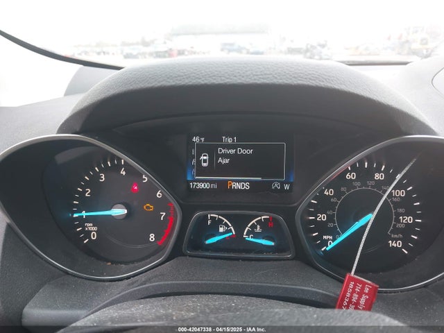 1FMCU9GD3HUE17644 Ford ESCAPE SE