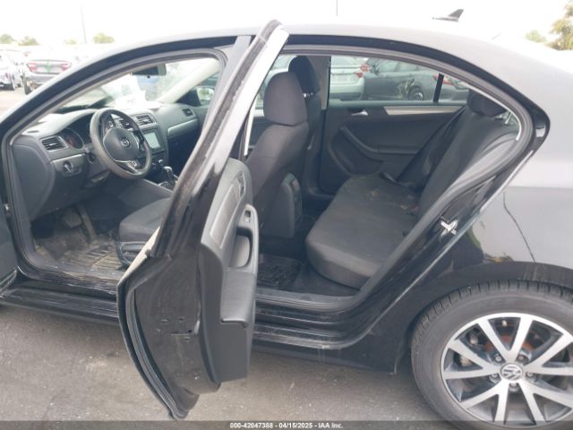 3VWD67AJ5GM371627 Volkswagen Jetta 1.4t Se