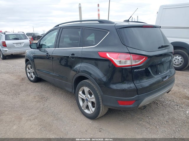 1FMCU9GX9FUC18895 Ford ESCAPE SE