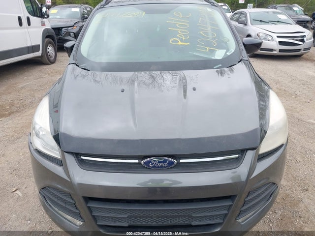 1FMCU9GX9FUC18895 Ford ESCAPE SE