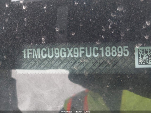 1FMCU9GX9FUC18895 Ford ESCAPE SE