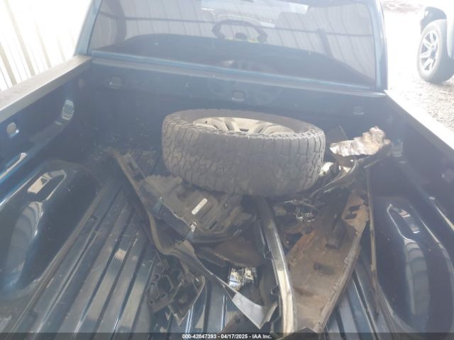 3GCUKREC1JG509210 Chevrolet Silverado 1500 1lt
