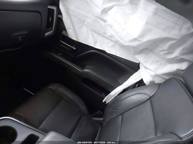 3GCUKREC1JG509210 Chevrolet Silverado 1500 1lt