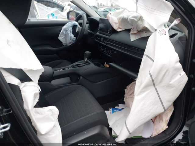 3CZRZ2H39SM758856 Honda Hr-v Awd Lx
