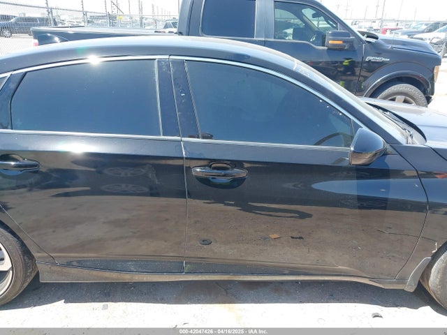 1HGCV1F38NA085906 Honda Accord Sport