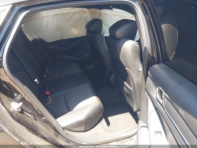 1HGCV1F38NA085906 Honda Accord Sport
