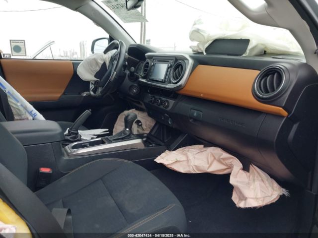 3TMBZ5DN6HM010221 Toyota Tacoma Sr5
