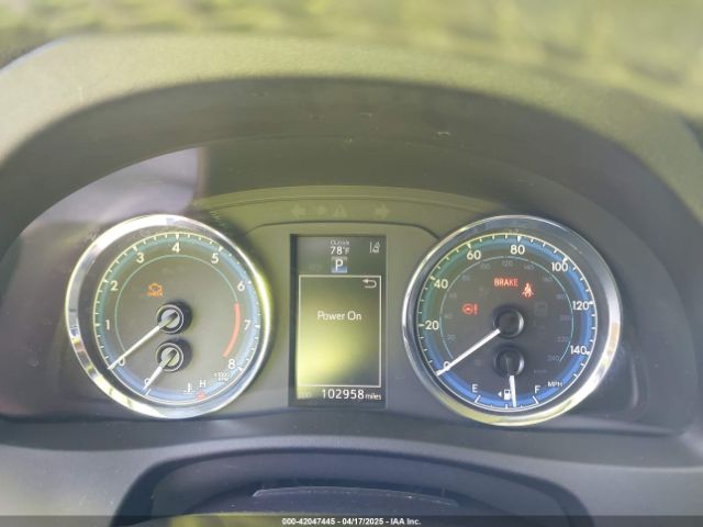 2T1BURHE3HC858520 Toyota COROLLA SE