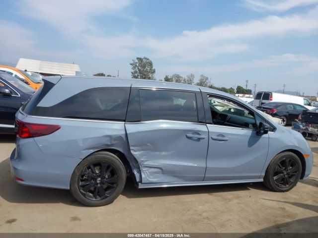 5FNRL6H72PB031975 Honda Odyssey Sport