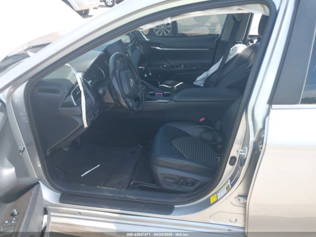 4T1G11AK6MU601117 Toyota CAMRY SE