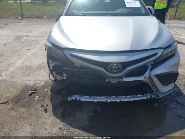 4T1G11AK6MU601117 Toyota CAMRY SE