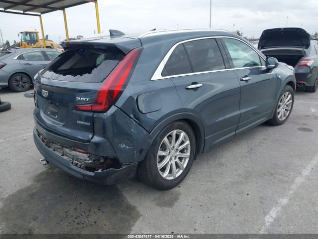 2019 CADILLAC XT4 1GYFZBR41KF160352 Photo 3