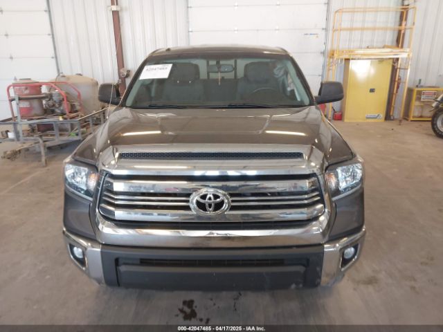 5TFUW5F11GX517807 Toyota Tundra Sr5 5.7l V8
