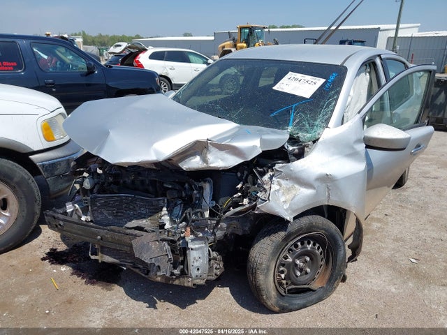 3N1CN7AP2JK437224 Nissan Versa 1.6 Sv