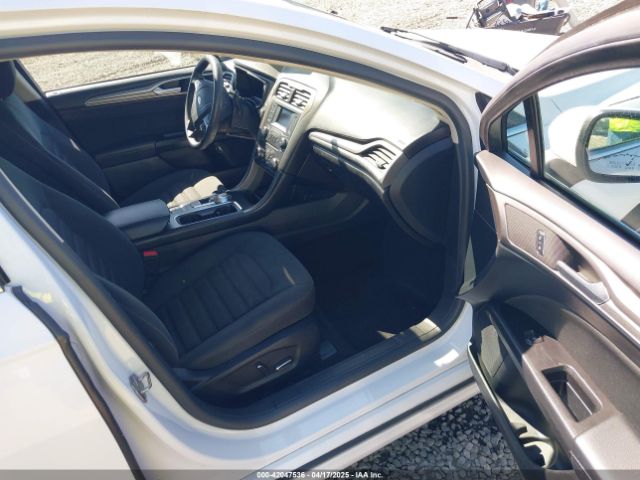 2017 FORD FUSION HYBRID 3FA6P0LU9HR400659 Photo 4