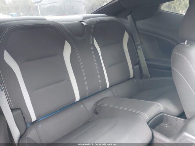 1G1FB1RX0P0135721 Chevrolet Camaro Rwd  1lt