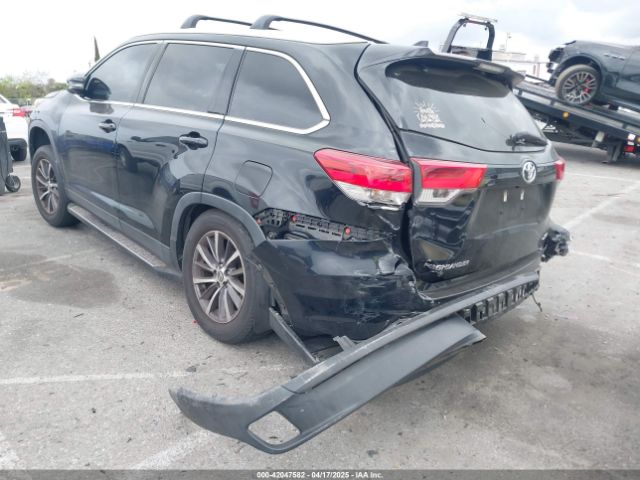 5TDKZRFH5KS572312 Toyota Highlander Xle
