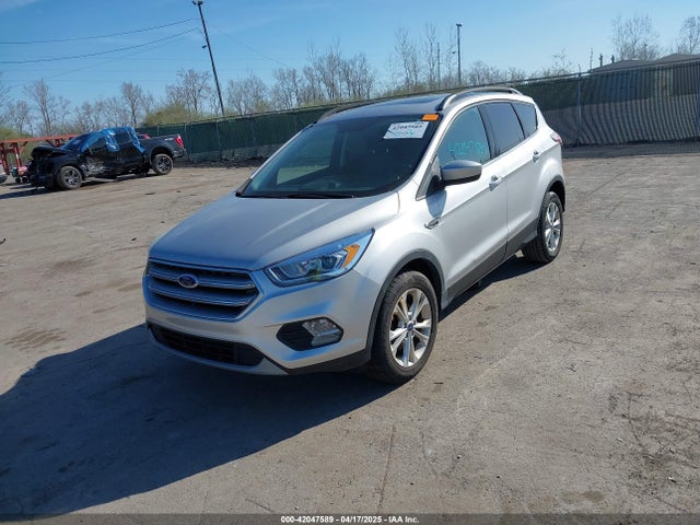 1FMCU0GDXHUB27848 Ford ESCAPE SE