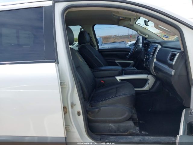 2017 NISSAN TITAN XD 1N6AA1F41HN539191 Photo 4
