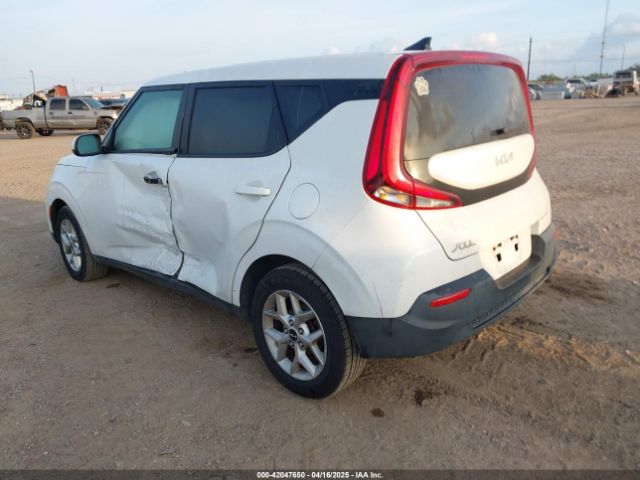 KNDJ23AU3N7833047 KIA SOUL LX