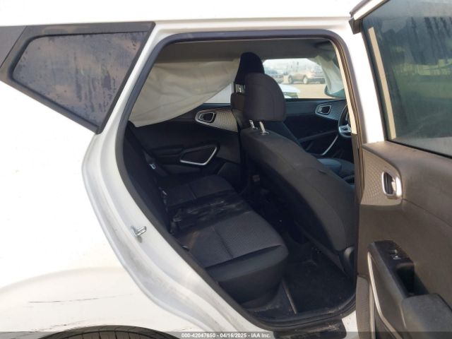 KNDJ23AU3N7833047 KIA SOUL LX