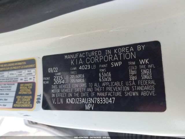 KNDJ23AU3N7833047 KIA SOUL LX