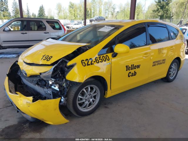 JTDZN3EUXGJ055176 Toyota Prius V Three