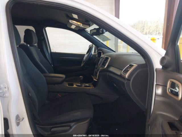 1C4RJFAGXFC874849 Jeep Grand Cherokee Laredo