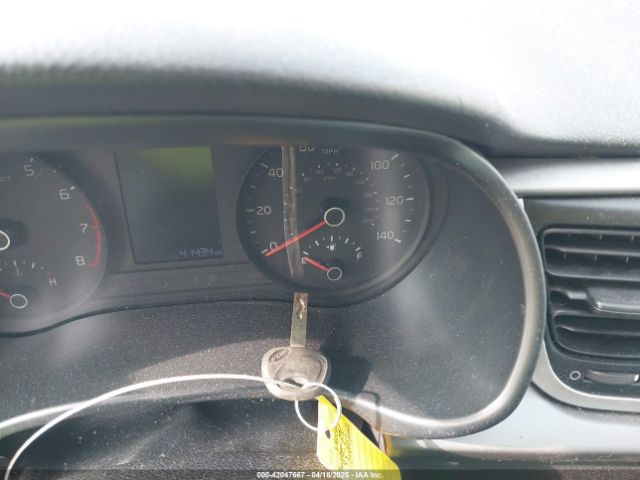 3KPA24AB5KE239236 KIA RIO S