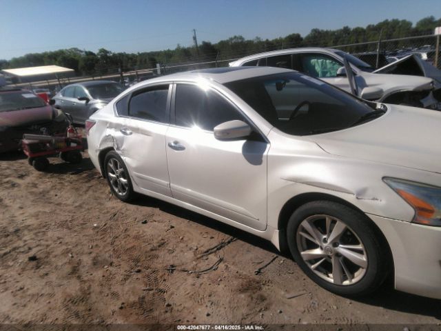 1N4AL3AP1EC414070 Nissan Altima 2.5 Sv