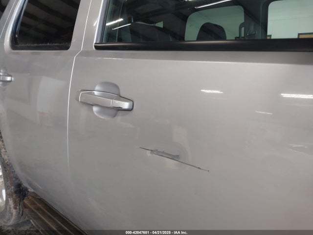 Продажа на аукционе авто 2010 Chevrolet Tahoe Lt, vin: 1GNUKBE08AR259016, номер лота: 42047681