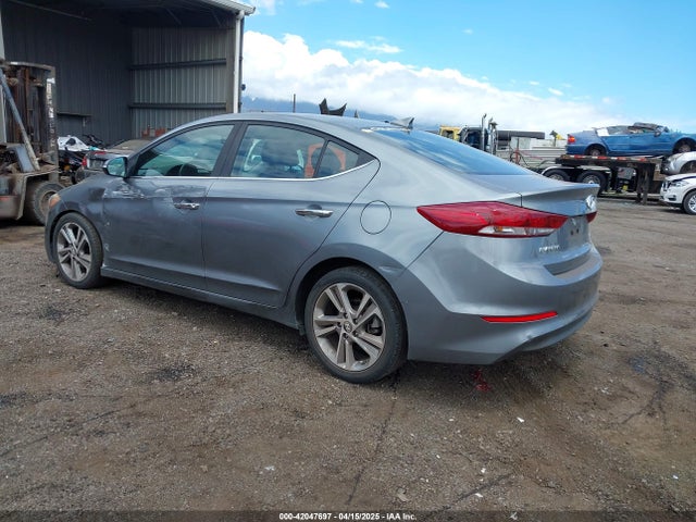 KMHD84LF5HU193876 Hyundai 2017