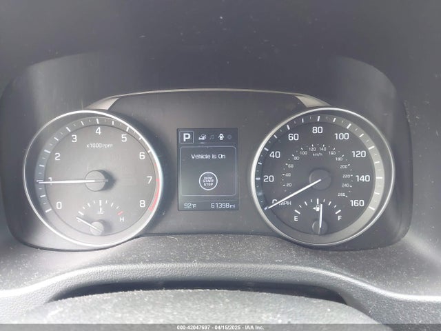 KMHD84LF5HU193876 Hyundai 2017