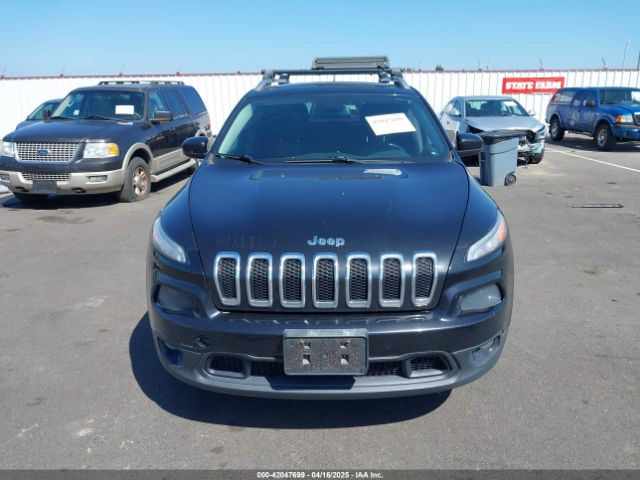 1C4PJMCB0EW224504 Jeep Cherokee Latitude