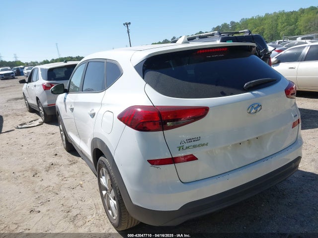 KM8J2CA41KU909597 Hyundai TUCSON SE