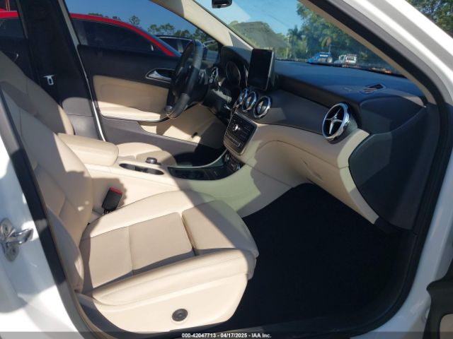 2020 MERCEDES-BENZ GLA 250 WDCTG4EB1LU028522 Photo 4