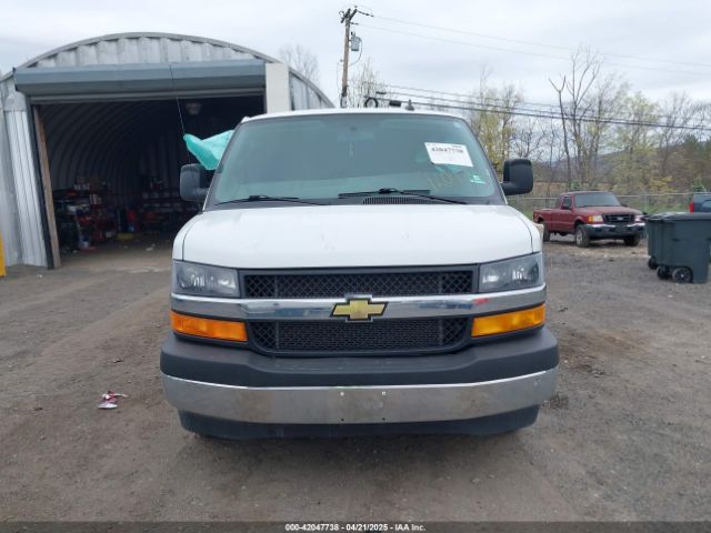 1GCWGAFPXJ1290498 Chevrolet Express 2500 Work Van