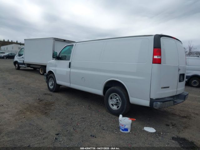 1GCWGAFPXJ1290498 Chevrolet Express 2500 Work Van
