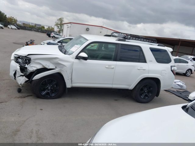 JTEEU5JR7N5257599 Toyota 4RUNNER SR5