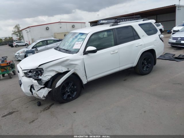 JTEEU5JR7N5257599 Toyota 4RUNNER SR5
