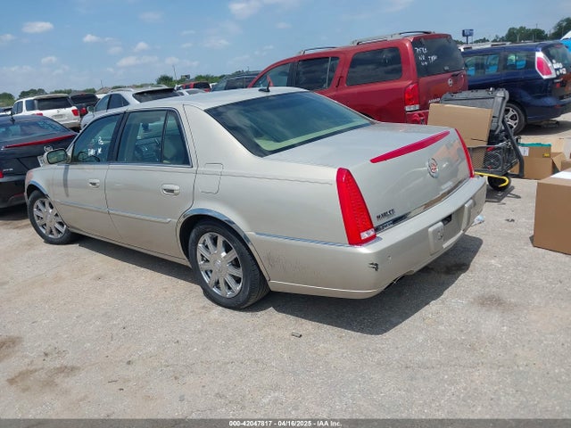 2007 CADILLAC DTS 1G6KD57Y07U141405 Photo 2