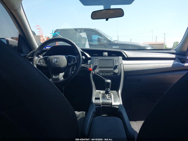 19XFC2F53JE042512 Honda Civic Lx