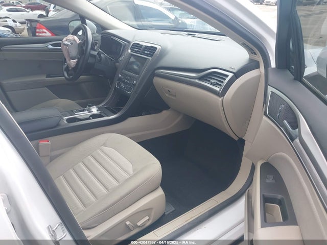 Ford FUSION SE 2019 3FA6P0HD2KR148480 Image 5