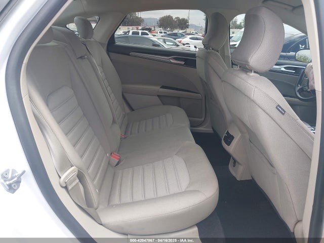 Ford FUSION SE 2019 3FA6P0HD2KR148480 Image 8