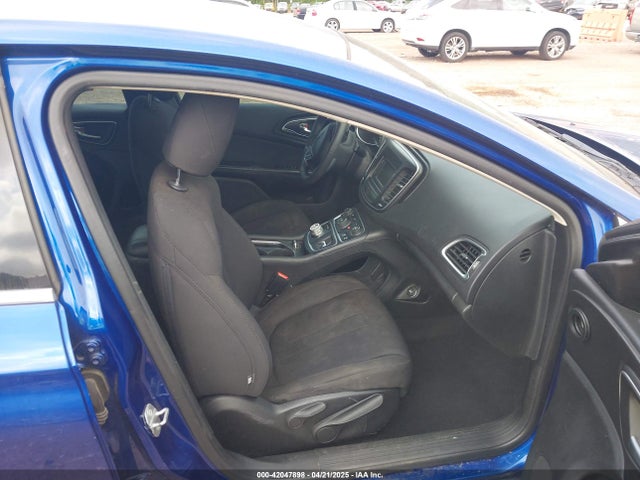 Chrysler 200 Limited 2015 1C3CCCAB3FN507626 Image 5