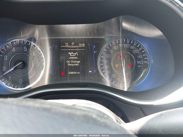 Chrysler 200 Touring 2016 1C3CCCFB6GN196526 Image 7