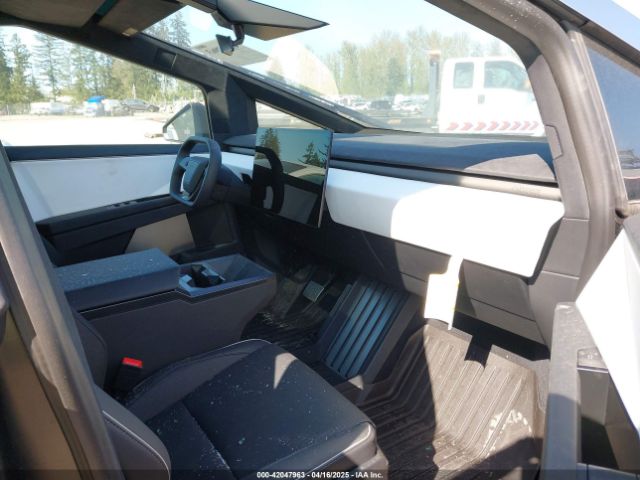 2024 TESLA CYBERTRUCK 7G2CEHEEXRA038555 Photo 4